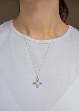 Quatrefoil Cross