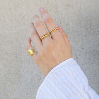 Elspeth Artisanal Stone Ring Solid Gold picothestore
